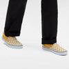 Vans Men's Classic Slip On Sneaker, Color Theory Checkerboard - Golden Glow, Size 10