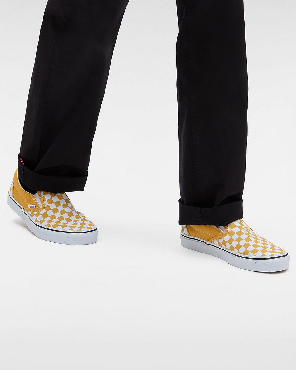 Vans Men's Classic Slip On Sneaker, Color Theory Checkerboard - Golden Glow, Size 10