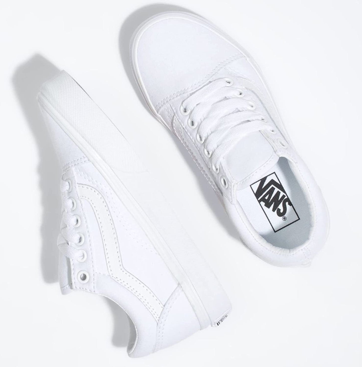 Vans Boy's & Girl's Old Skool Pre School Little Kid Skate Shoe (True White, Medium) Size 2 Little Kid M