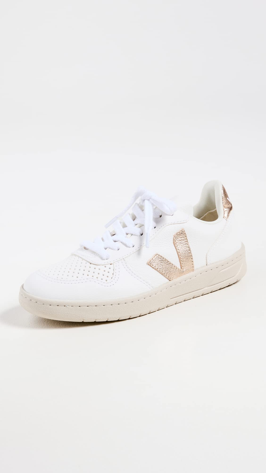 Veja Women's V-10 Sneakers, Extra White Platine, 11 Medium US