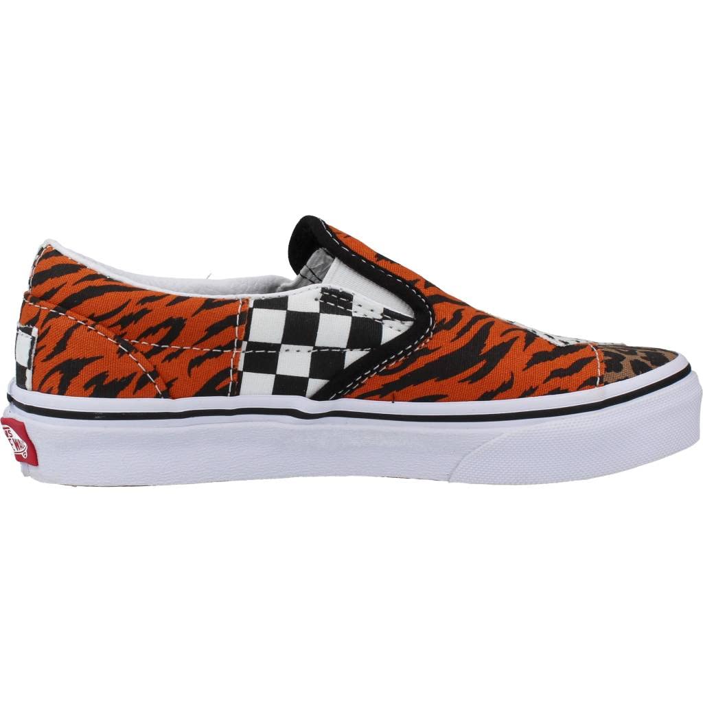 Vans Girls Classic Canvas Slip-On Sneakers B/W 1.5 Medium (B,M) Little Kid