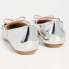 Stuart Weitzman Women's Felicity Bow Mary Jane Flats, Silver/Poudre, 9.5 Medium US