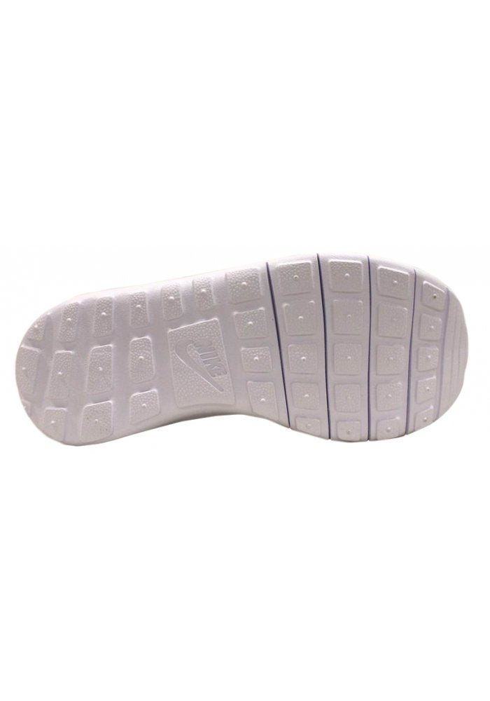 Nike Kids Boy's Roshe One (Little Kid) Black/White/White/Metallic Silver 2.5 Little Kid M