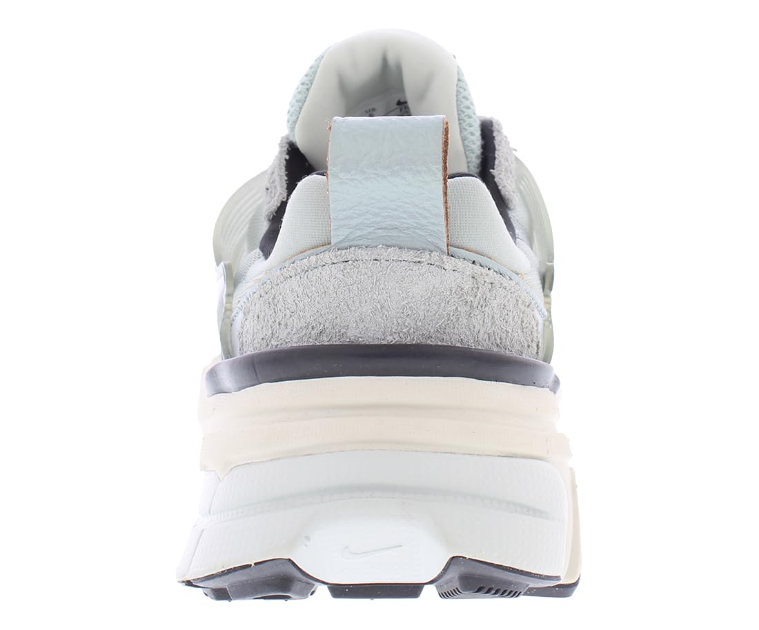 Nike Womens V2K Run Trainers FN6703 - Light Pumice Chrome 003