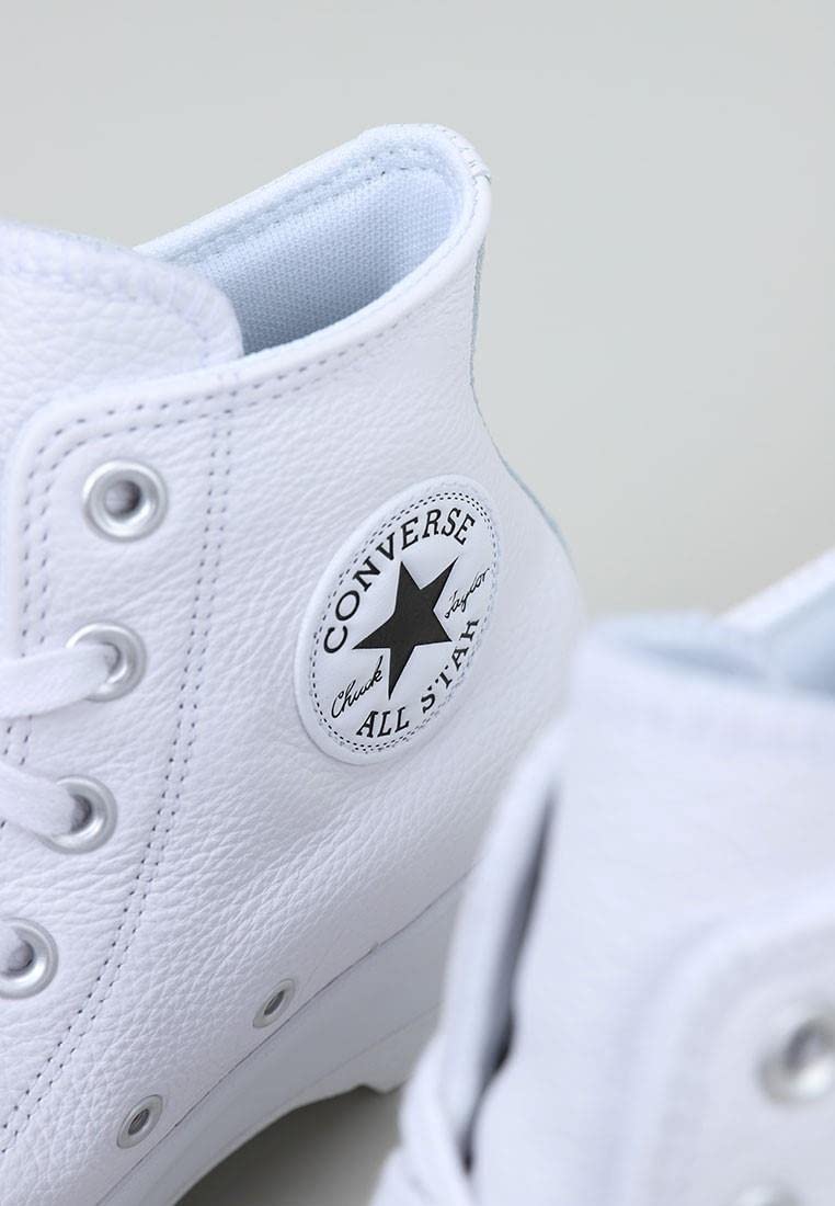 Converse Chuck Taylor All Star Lugged Leather Hi Womens Shoes Size 9, Color: White/Black