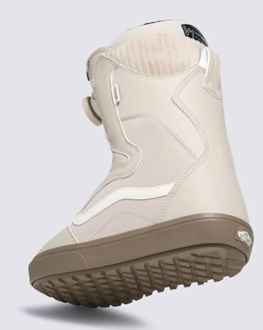 Vans Womens Encore OG Snowboard Boots (Khaki/Gum, 9)