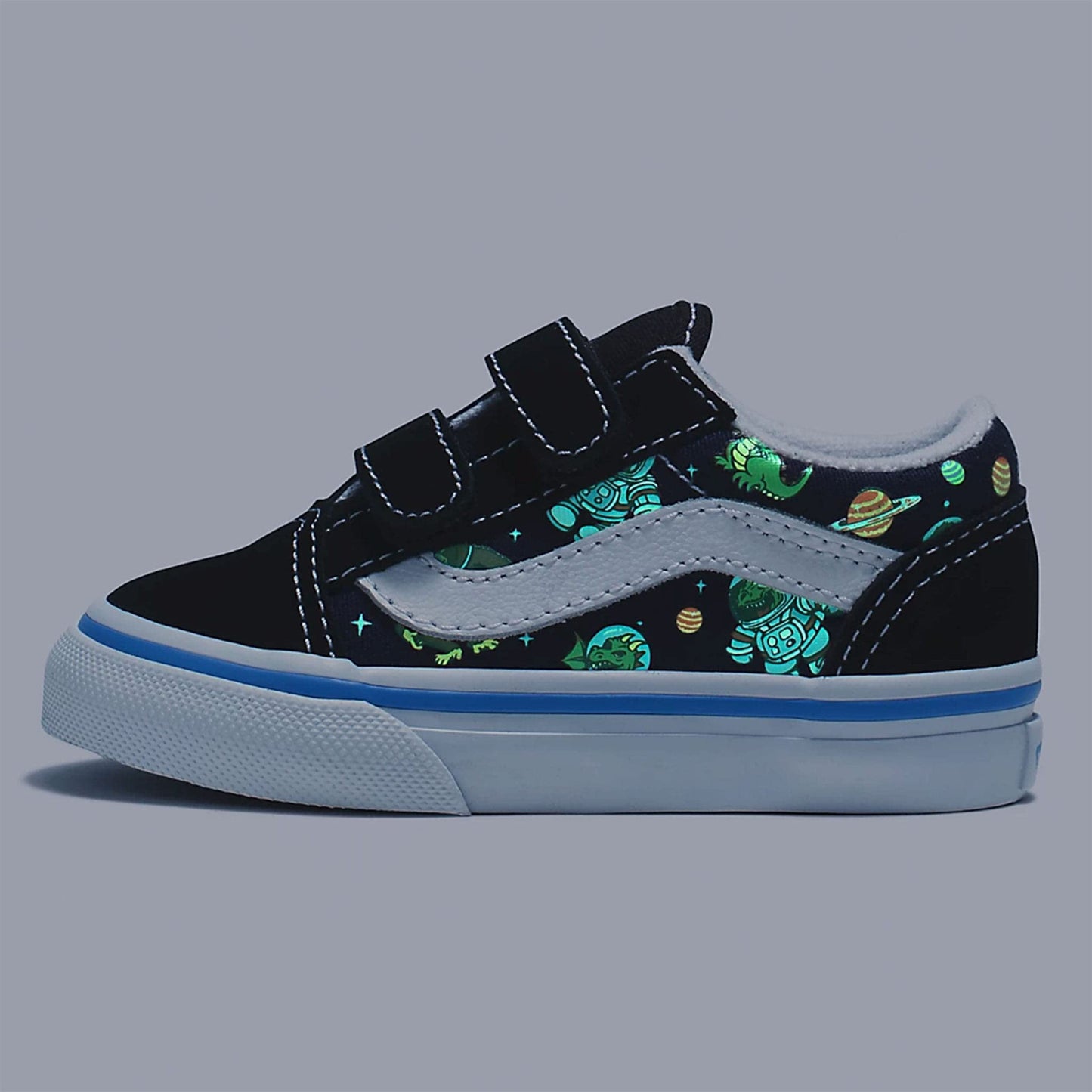 Vans Toddler Old Skool V (Y61) Glow Cosmic Zoo Black/Blue Size 10