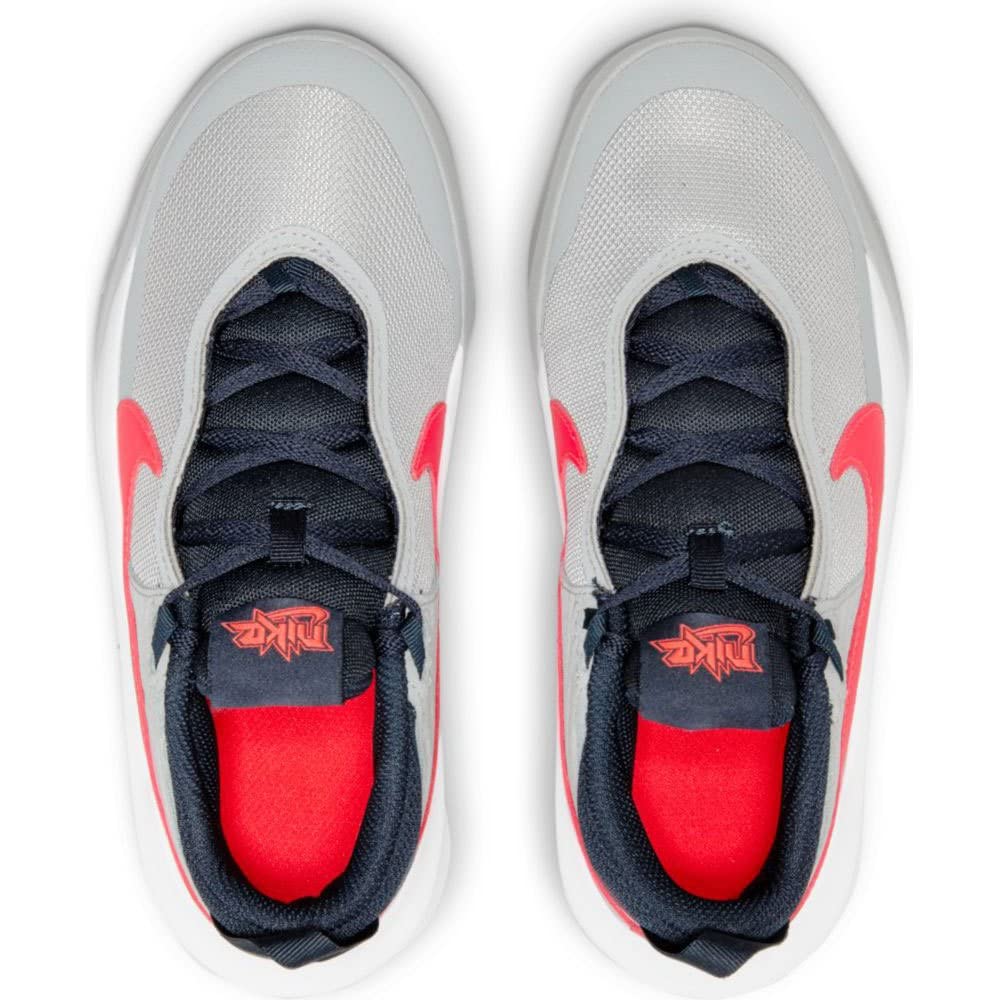Nike Team Hustle D 10 GS Trainers Cw6735 - Light Smoke Grey Bright Crimson 006