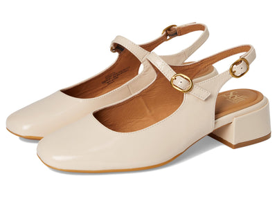 Sofft Women's Leyla Almond Patent 8 Medium