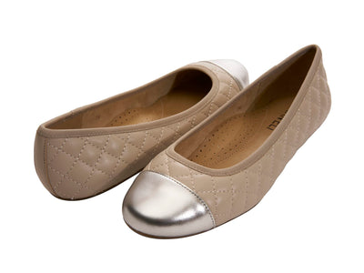 VANELi Serene Soft Beige Quilted Nappa/Silver Mercury 13 M (B)