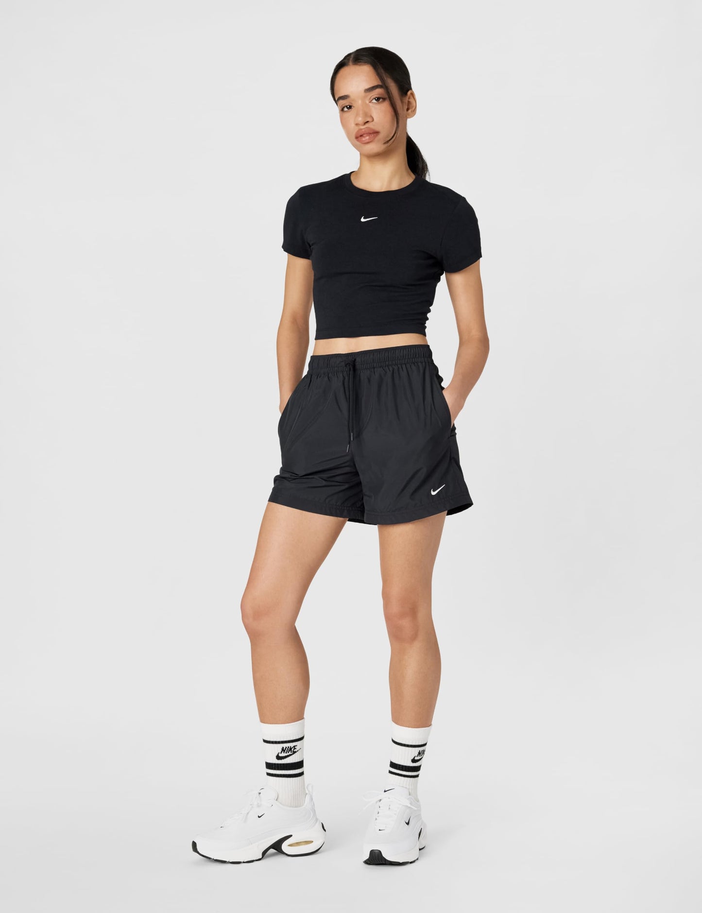 Nike Women's Air Max Portal Shoes, Summit White/Black-Sail, 10