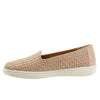 Trotters Women's Adelina Loafers Nude 9 Medium