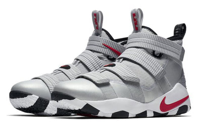 Nike Lebron Soldier XI SFG Mens Basketball Shoes, Metallic silver/varsity red, 10.5 D(M) US