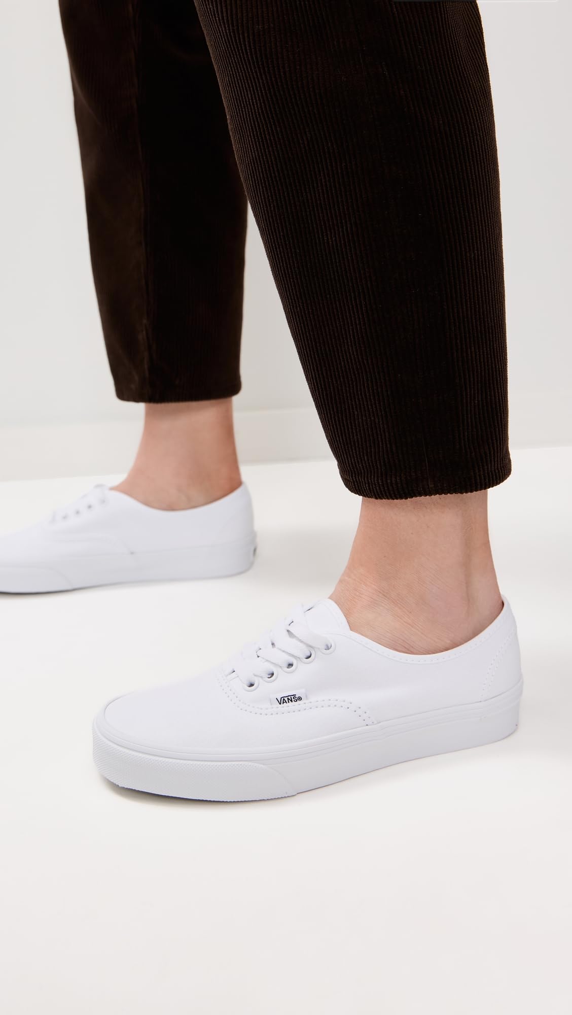 Vans Authentic Unisex Sneakers, True White, 6.5 US Women/5 US Men