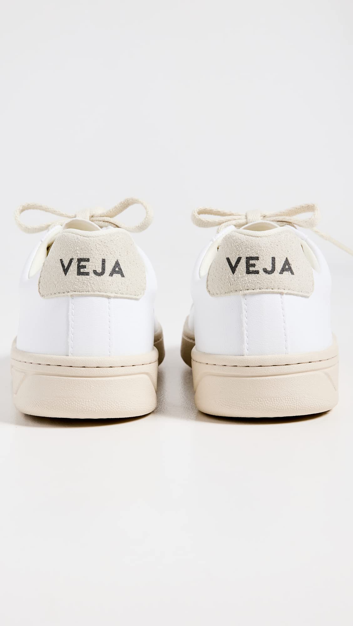 Veja Women's Urca Sneakers, White/Natural, 11 Medium US