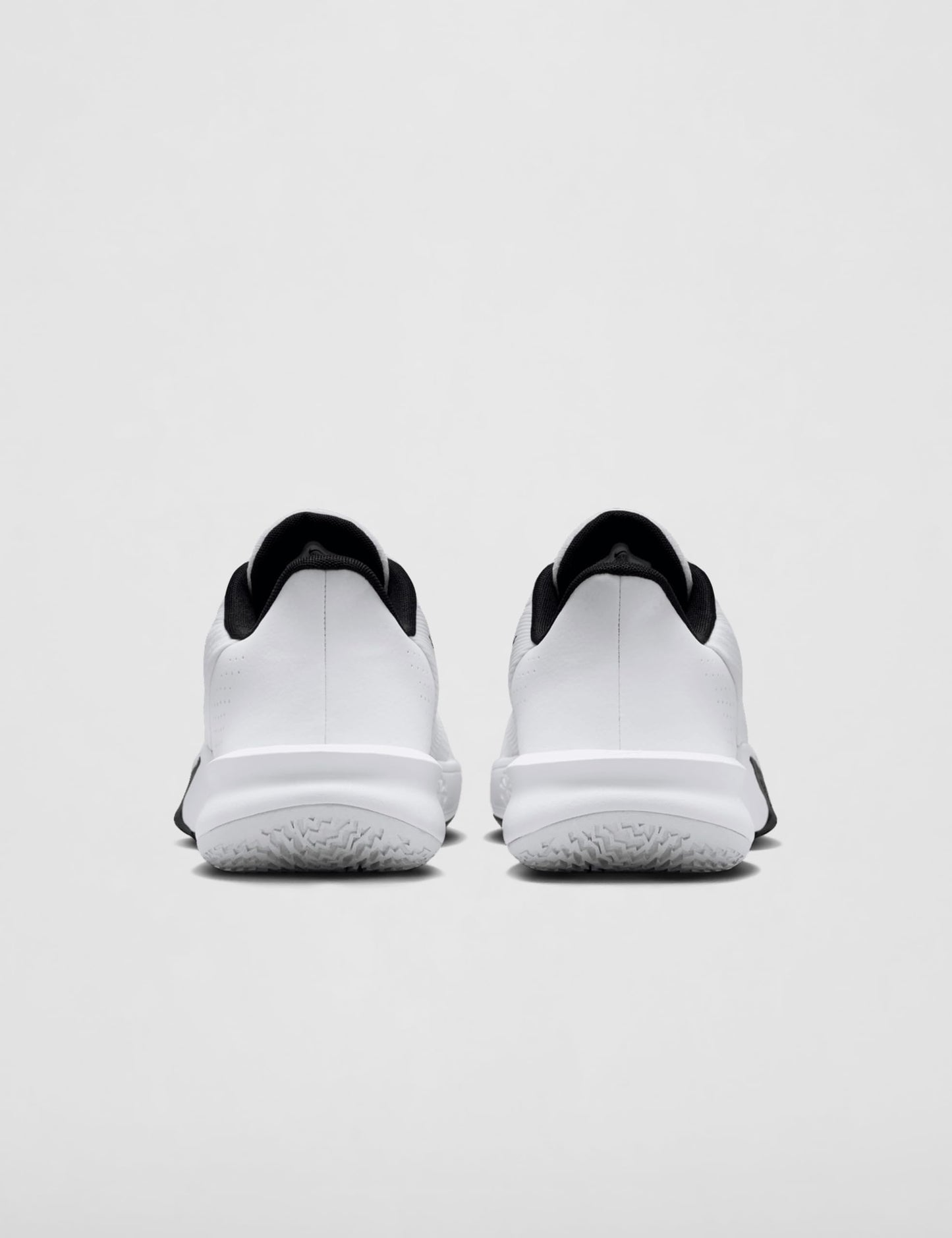 Nike Men's Precision 7 Basketball Shoes, White/Black, 4.5