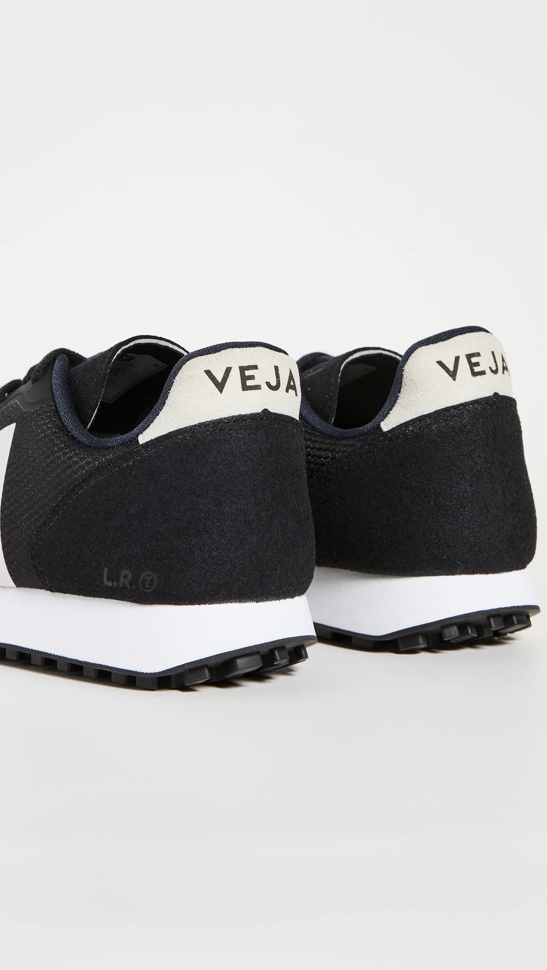 VEJA Men SDU TPU Black/White EU 39 (US Men's 6) Medium