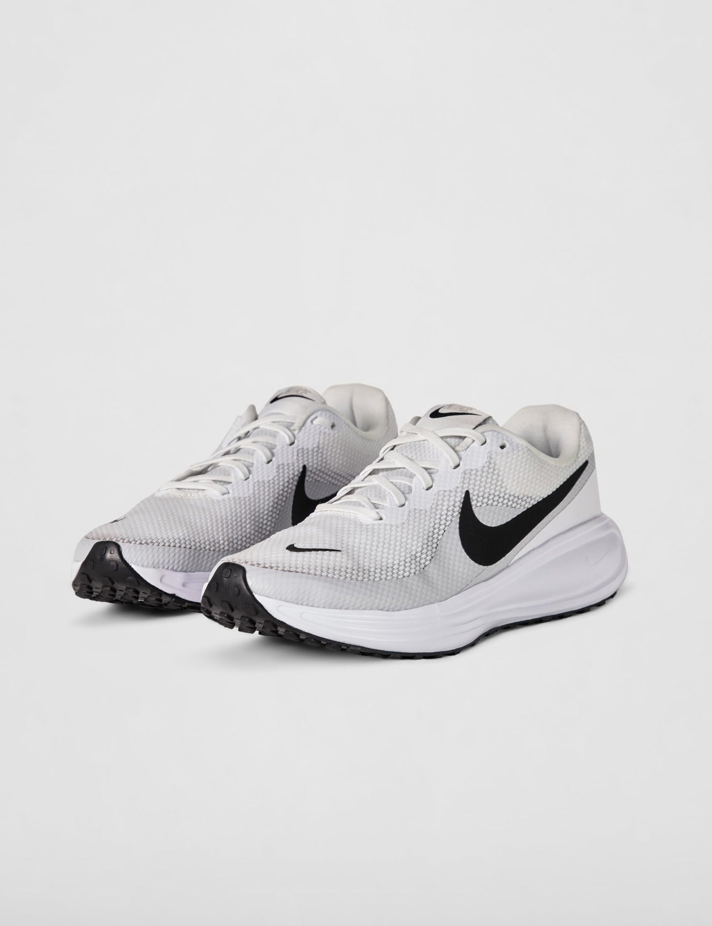 Nike Men's Revolution 8 Road Running Shoes, White/Black-Pure Platinum, 7
