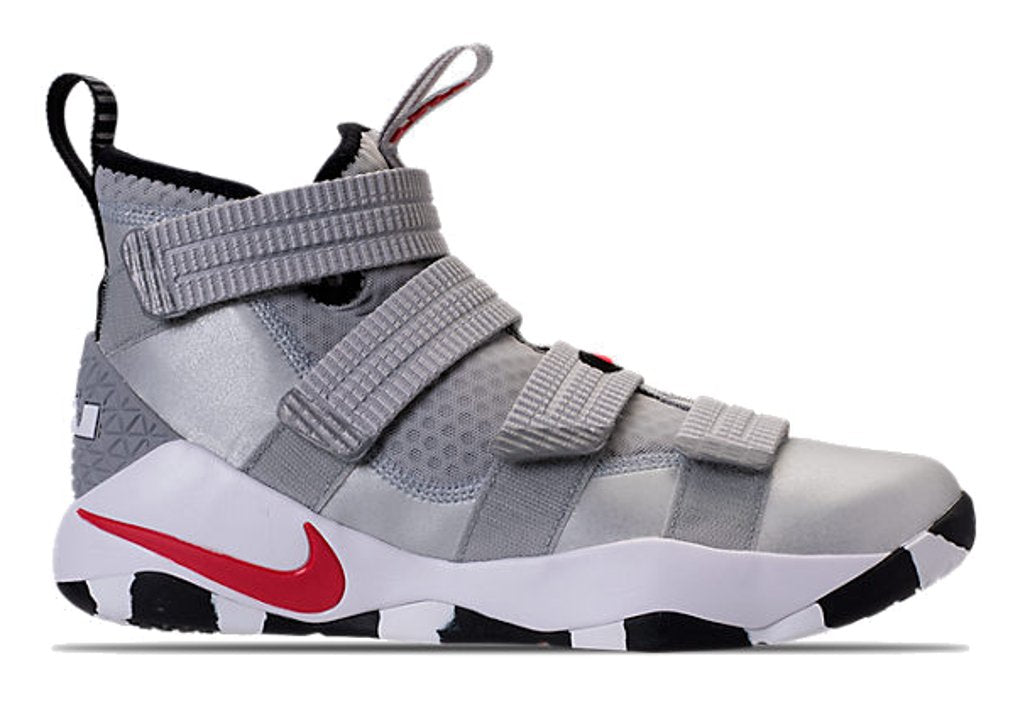 Nike Lebron Soldier XI SFG Mens Basketball Shoes, Metallic silver/varsity red, 10.5 D(M) US