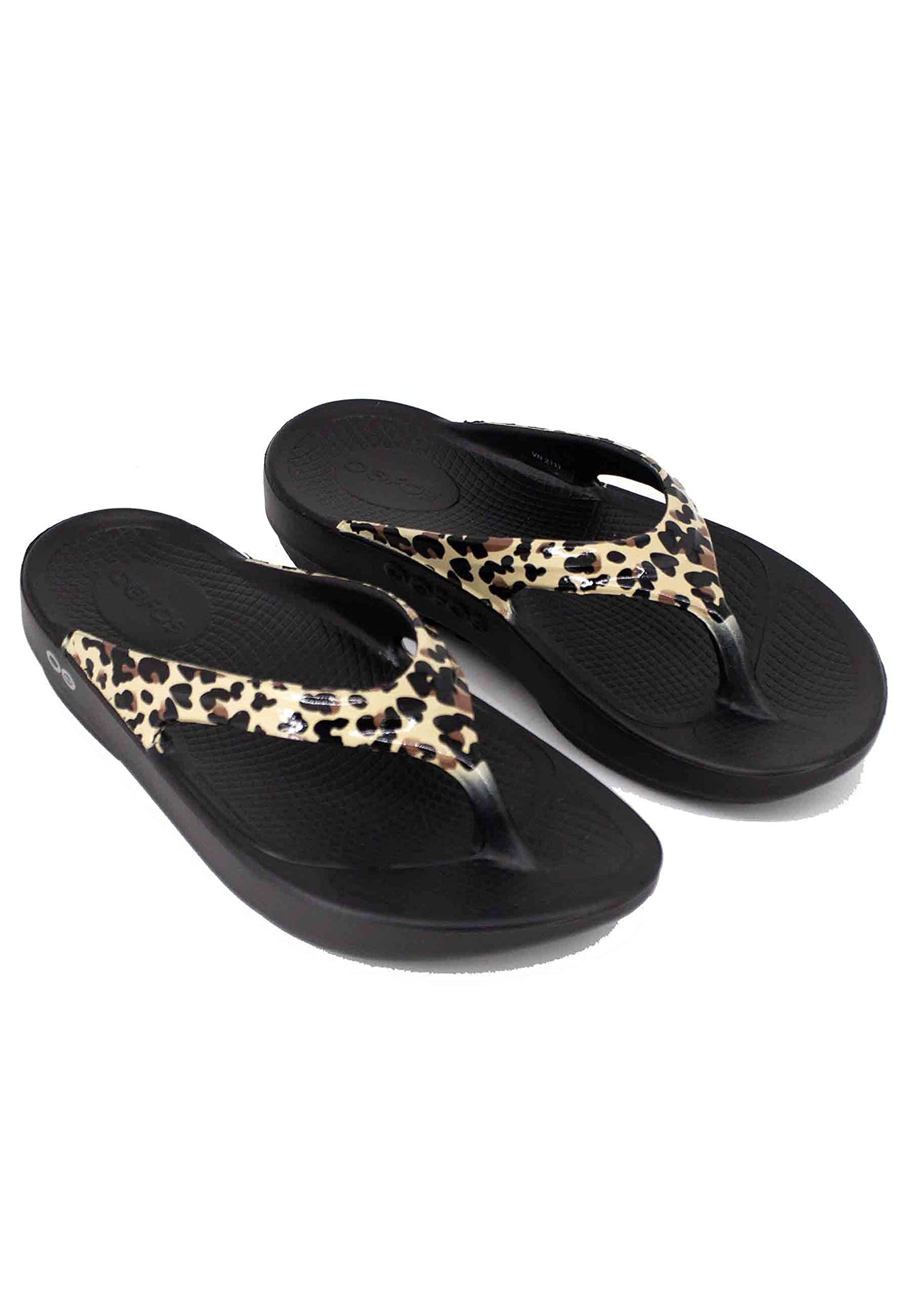 OOFOS OOlala Limited Thong Sandal