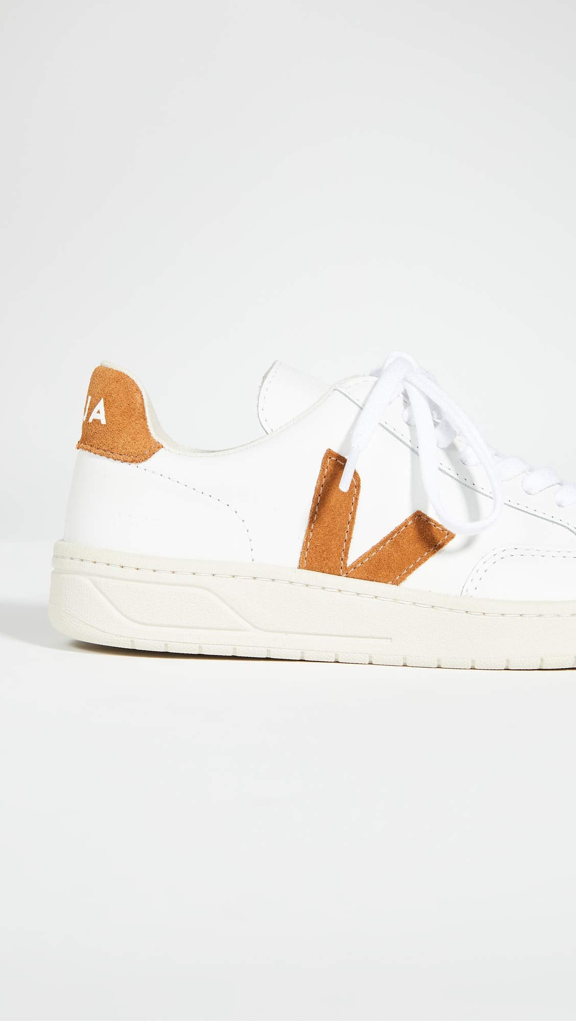VEJA Women's V-12 Sneaker, Extra White/Camel, 10