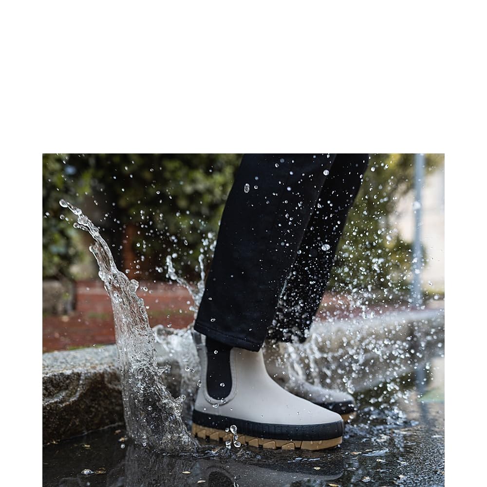 Sperry Women's Torrent Chelsea Boot, Matte Black, 8.5