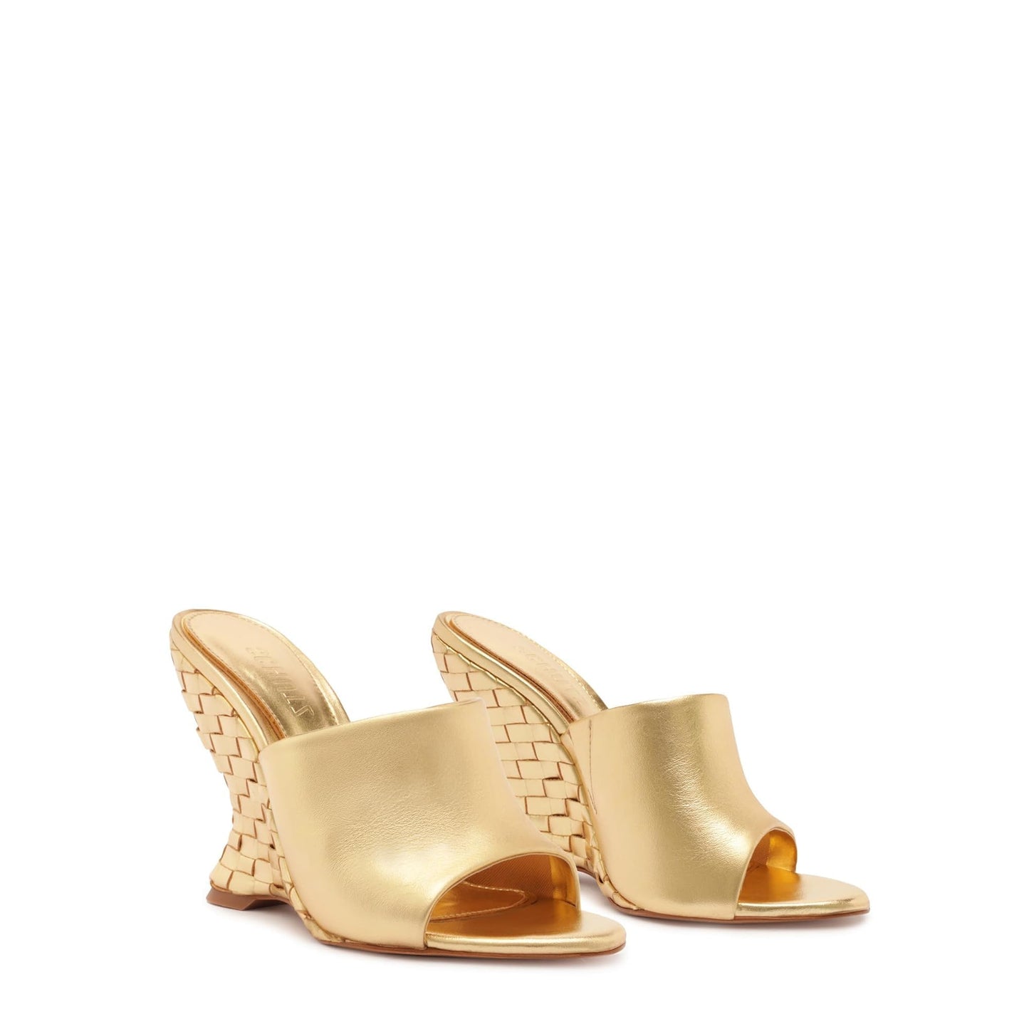 SCHUTZ Women's Aprill Wedge Sandal, Ouro Claro, 7.5