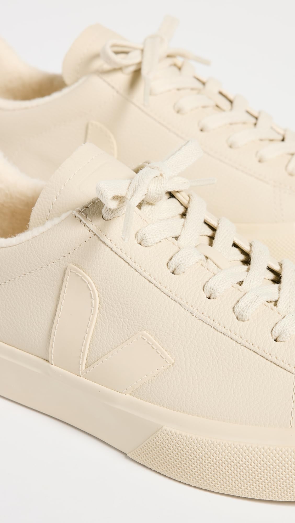 Veja Women Campo Sneakers Off White 6 US