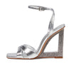 SCHUTZ Women's Phillie Sandal, Prata, 7