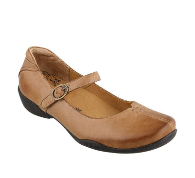 New Taos Women's Ta Dah Mary Jane Tan 7