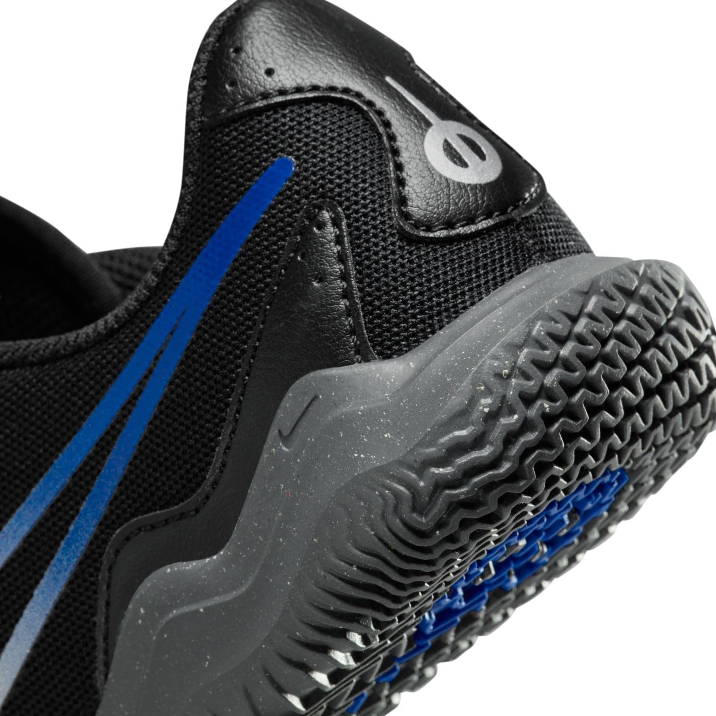 Nike Jr. Tiempo Legend 10 Club Little/Big Kids' Indoor/Court Low-Top Soccer Shoes (DV4354-040, Black/Hyper Royal/Chrome) Size 5