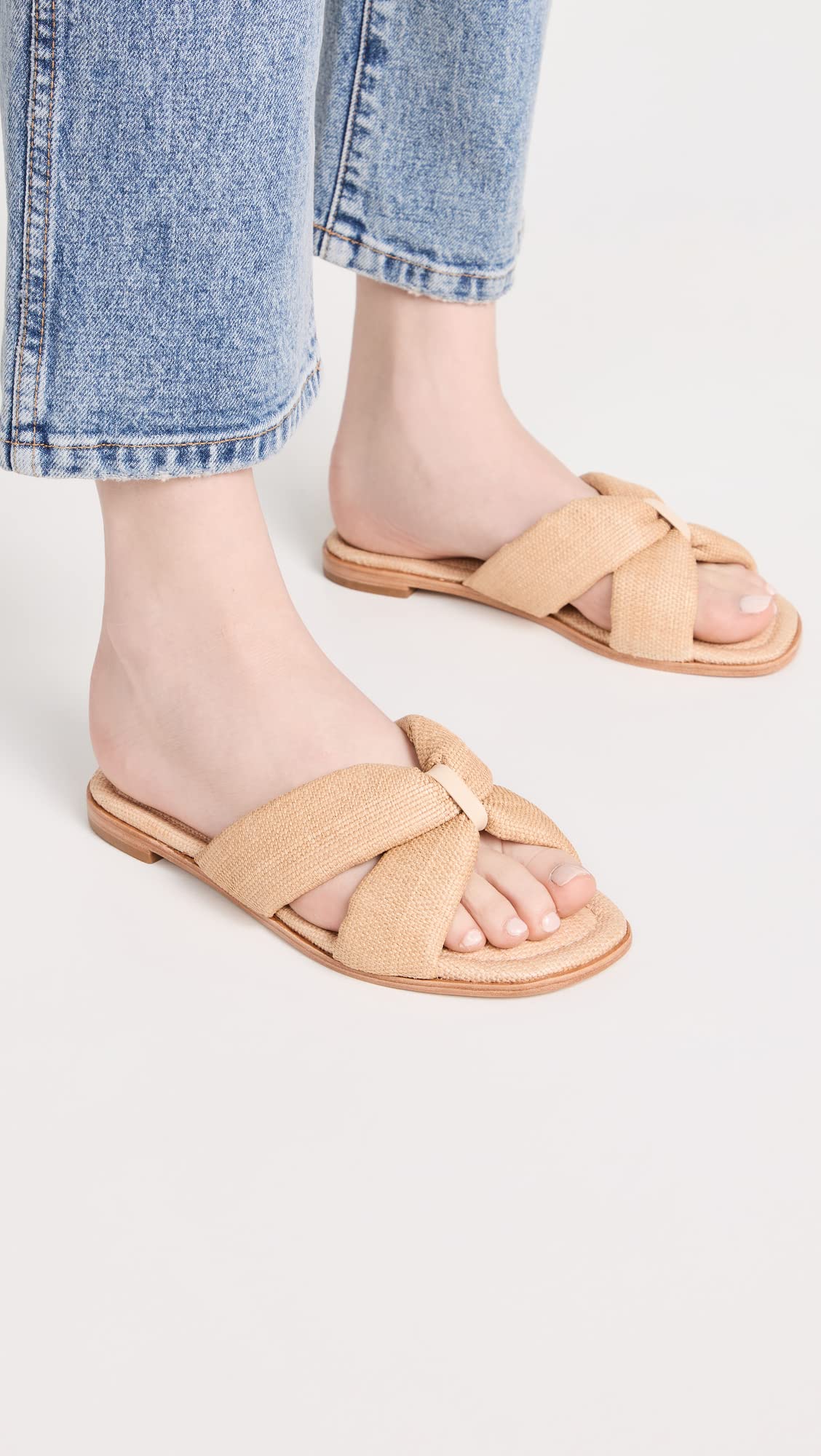 SCHUTZ Women's Fairy Casual Sandals, Areia/Egg SHell, Tan, 8.5 Medium US
