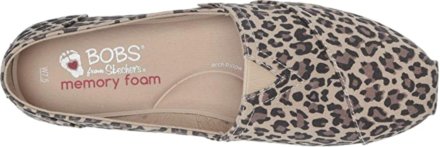Skechers Women's Bobs Plush - Hot Spotted Ballet Flat Slip-On, Leopard, 6.5 W US