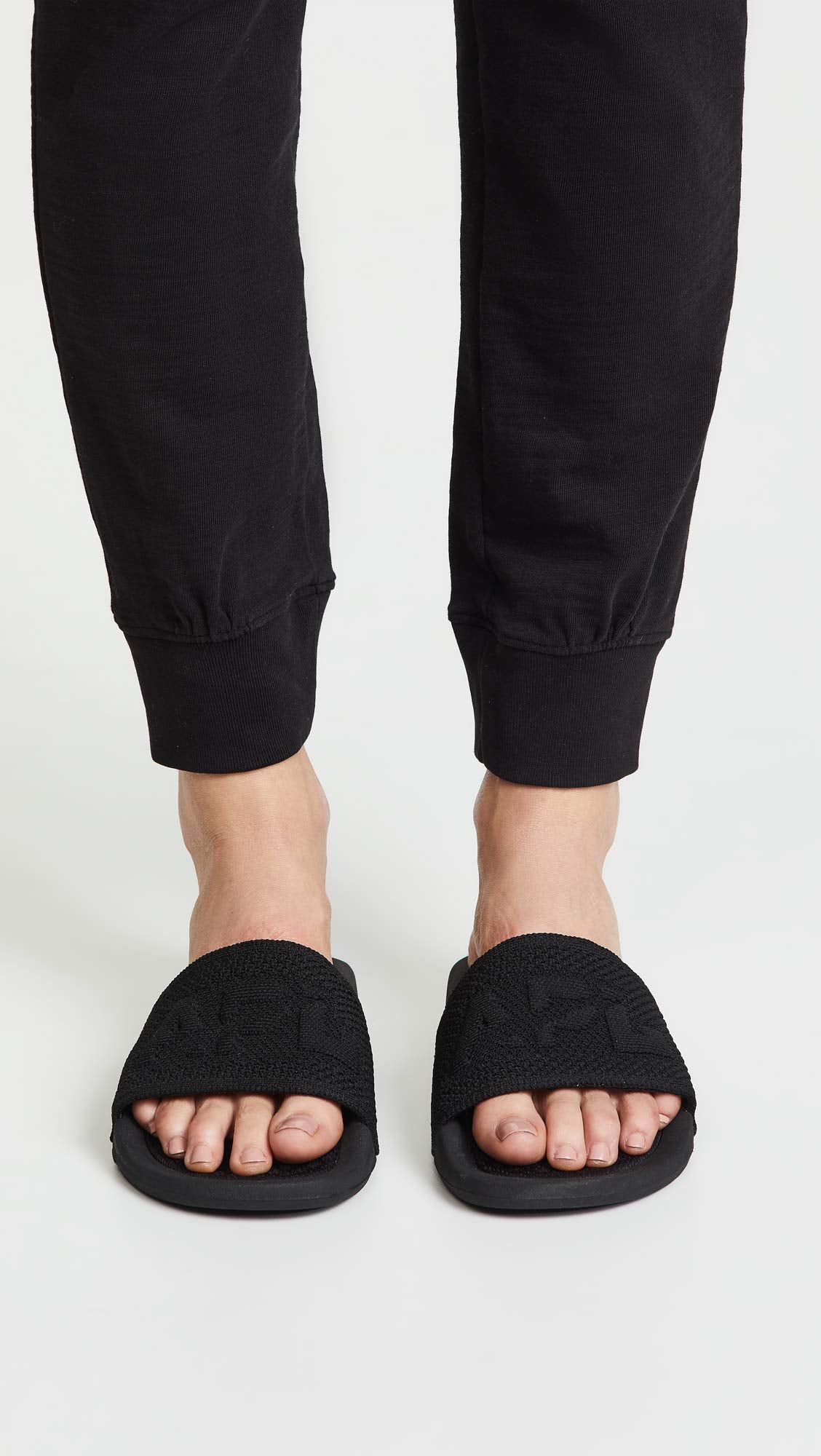 Athletic Propulsion Labs (APL) Big Logo Techloom Slide Black 5 B (M)