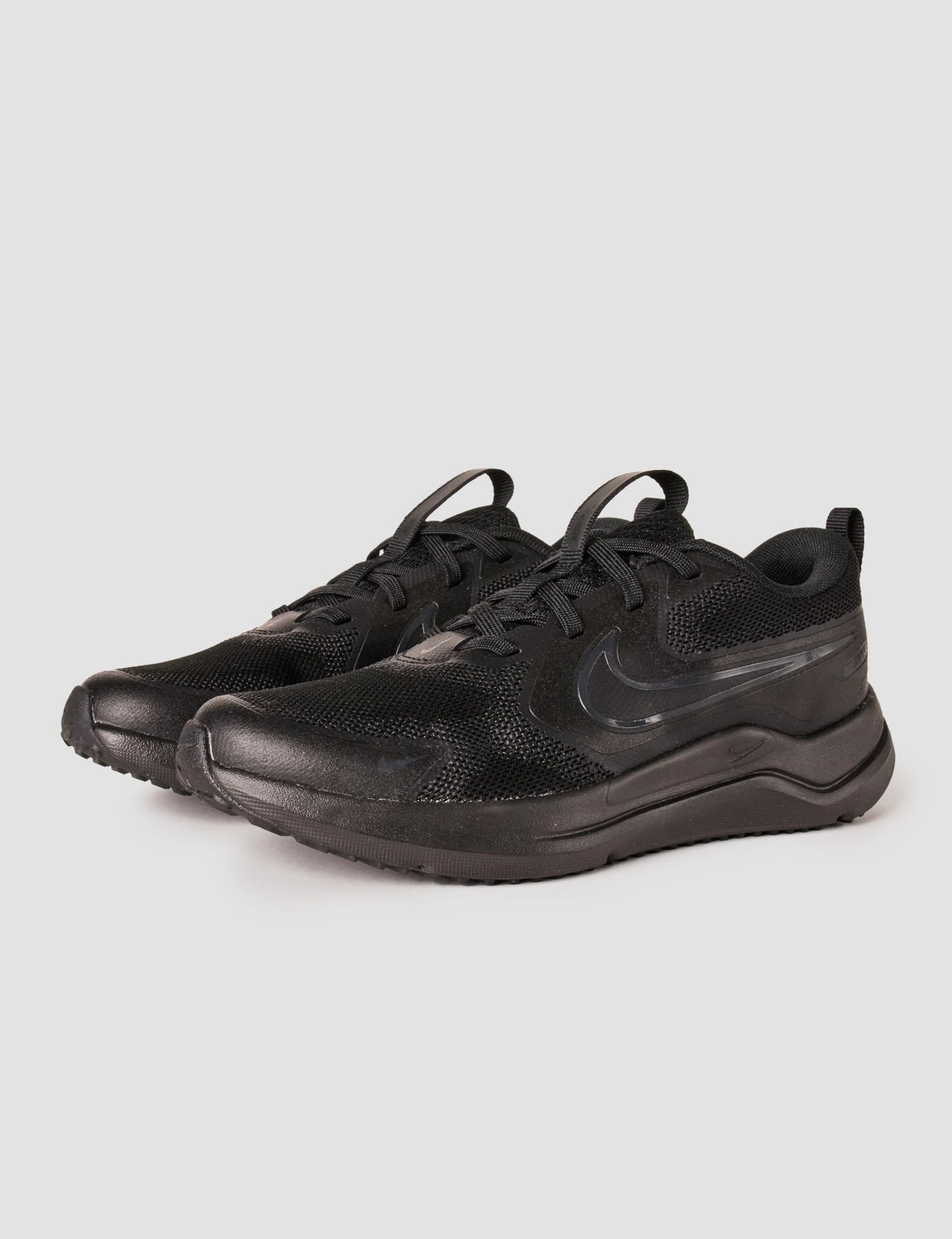 Nike Big Kid's Cosmic Runner Road Running Shoes, Black/Anthracite-Black, 6Y