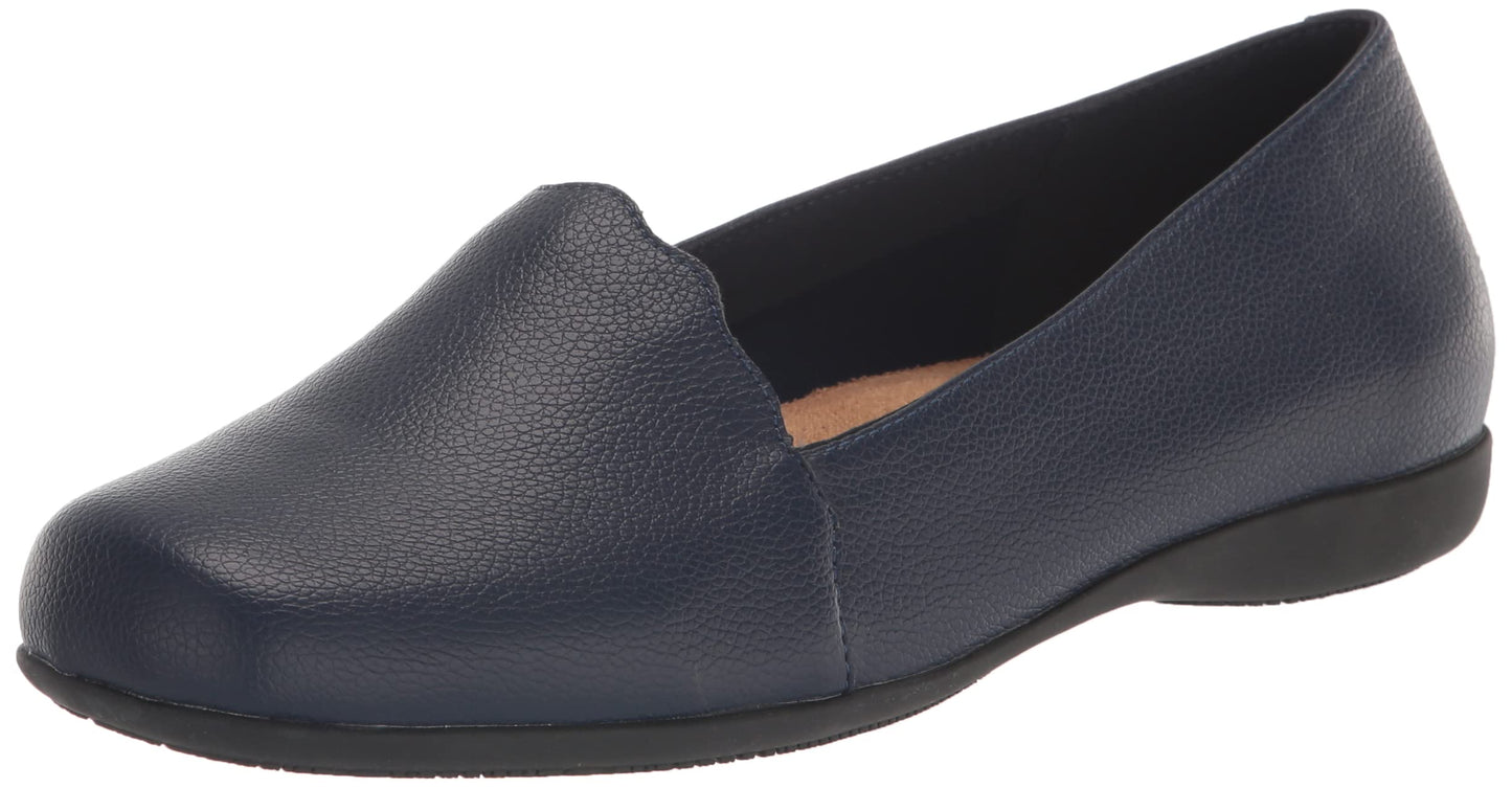 Trotters Women's Sage Ballet Flat, Navy, 7 Wide