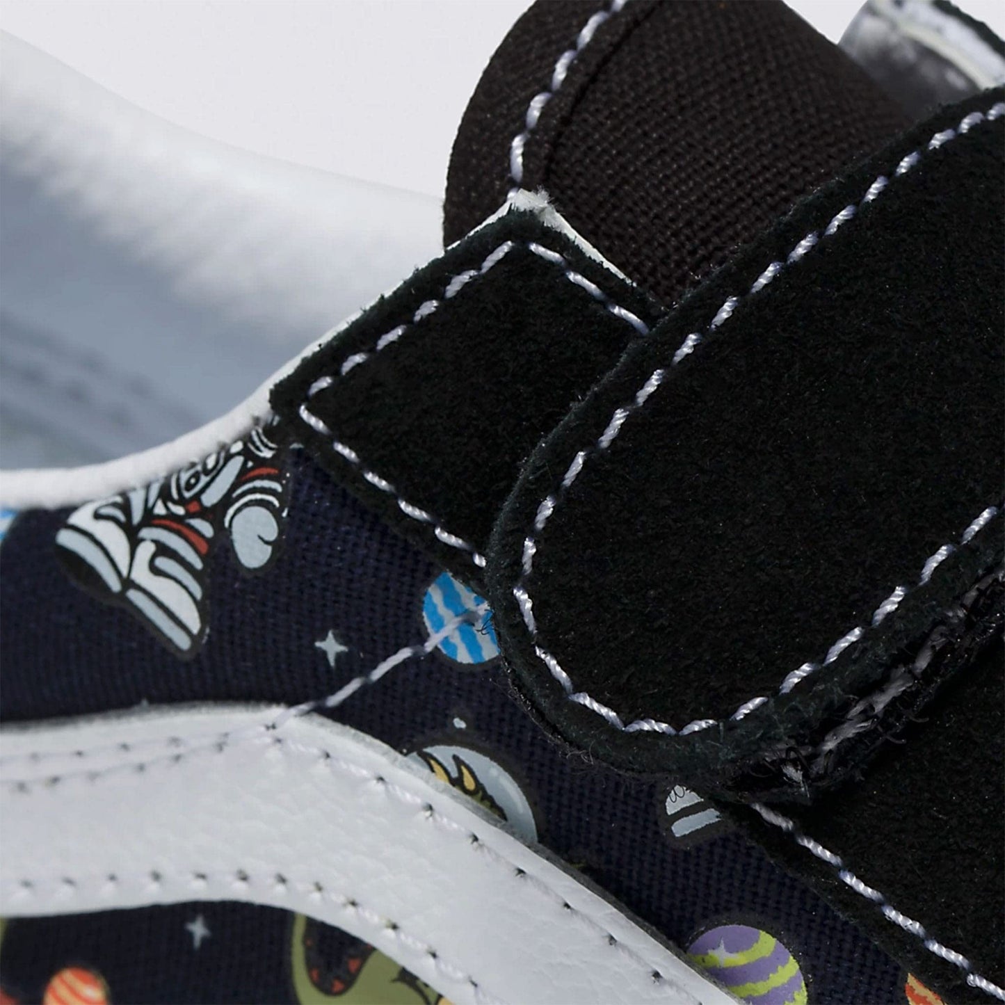 Vans Toddler Old Skool V (Y61) Glow Cosmic Zoo Black/Blue Size 10