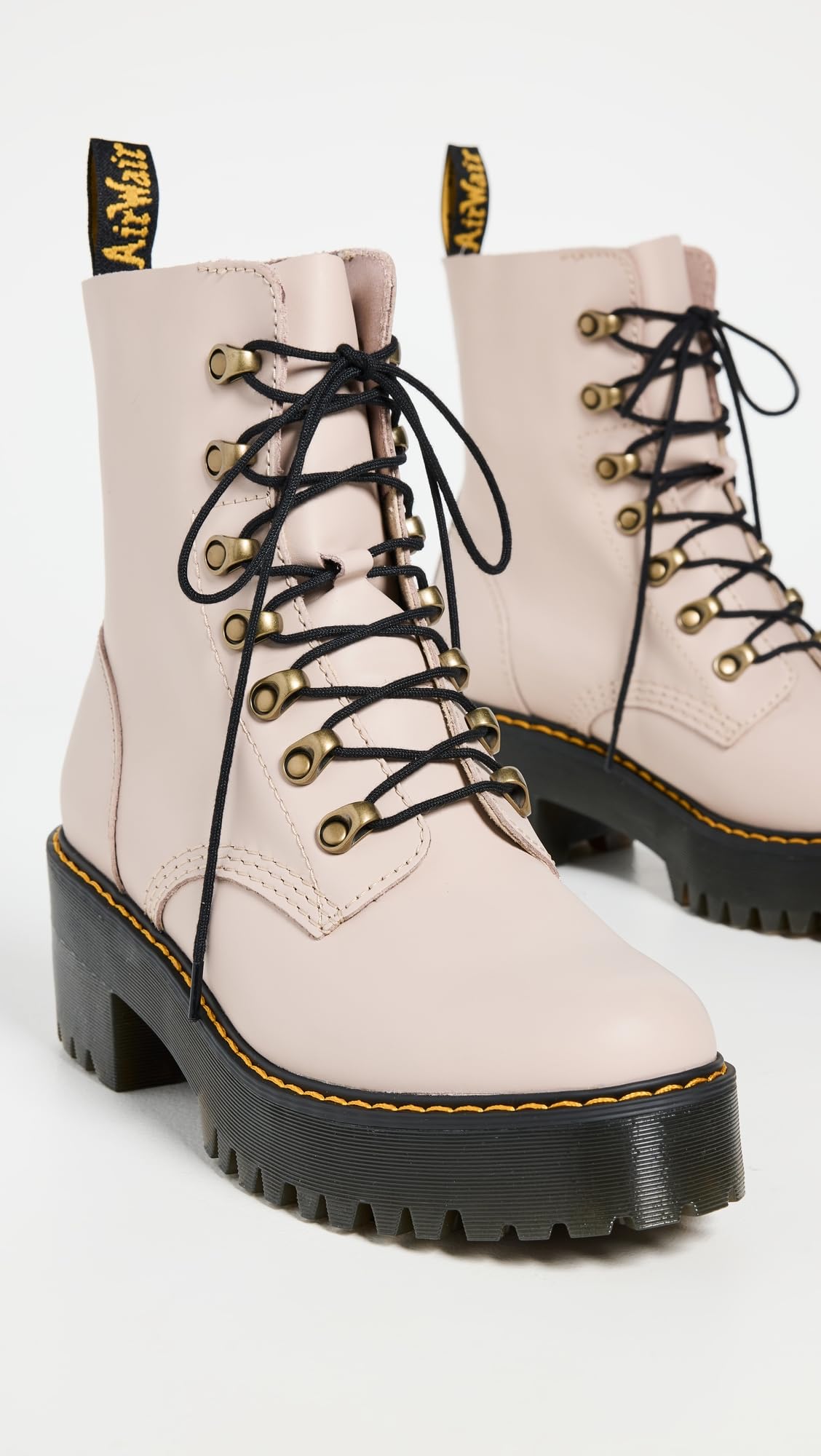 Dr. Martens Women's Leona Leather Heeled Boot, Vintage Taupe Sendal, 11