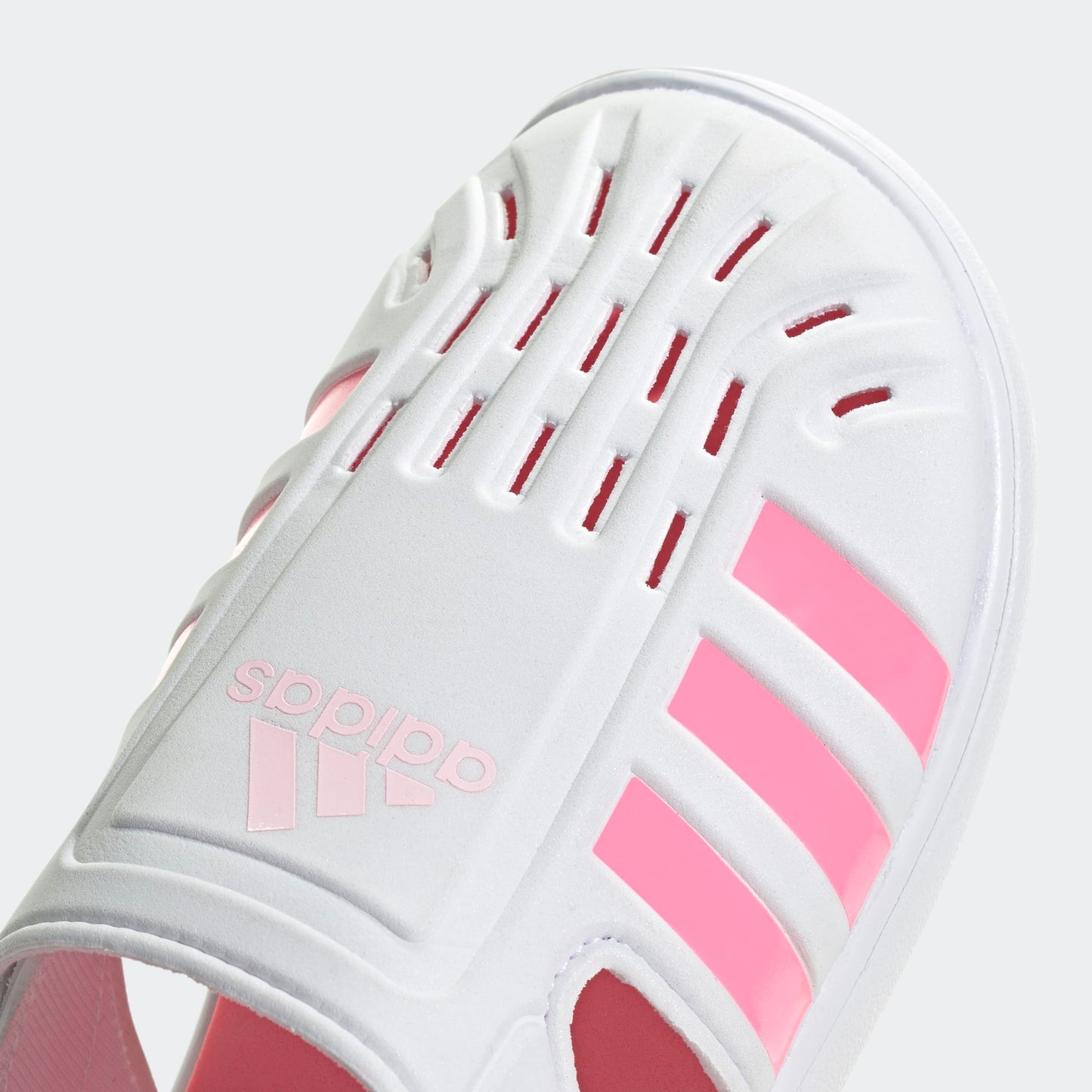 adidas Girl's Summer Closed Toe Water Sandals (Toddler/Little Kid) White/Beam Pink/Clear Pink 2 Little Kid M