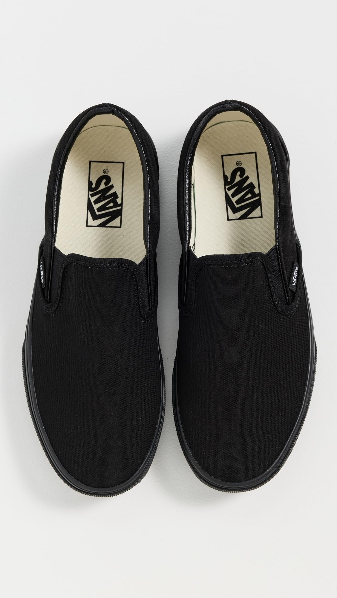 Vans - Unisex Adult Classic Slip-On Shoes in Black/Black, 4 D(M) US Mens / 5.5 B(M) US Womens, Black/Black