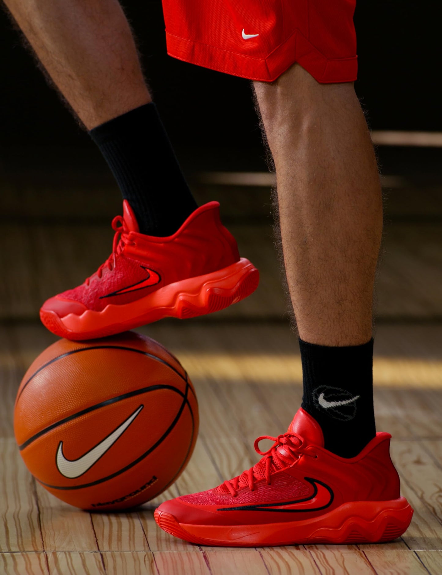 Nike Men's Giannis Immortality 4 Basketball Shoes, University Red/Bright Crimson-Light Crimson, 4