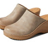 BORN Natalie Cream Distressed 9 M (B)