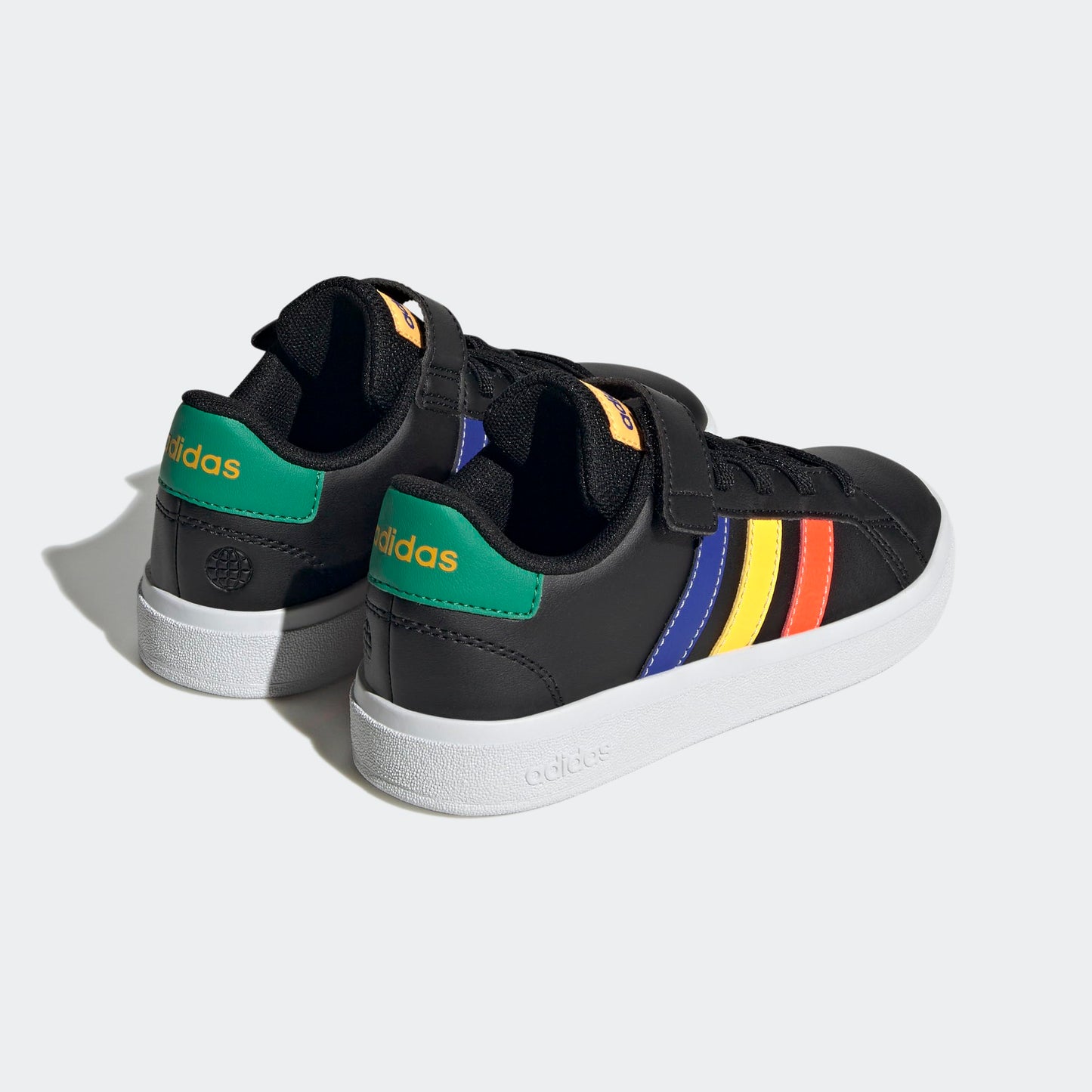adidas Boy's Grand Court 2.0 EL (Little Kid/Big Kid) Core Black/Lucid Blue/Court Green 6.5 Big Kid M