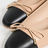 Stuart Weitzman Women's Sleek Bow Flats, Adobe/Black, 5.5 Medium US