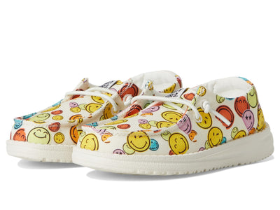 HEYDUDE Kids Wendy Smiley (Toddler) - Loafers for Kids - Canvas Upper - Cotton Lining - Rubber Outsole White 7 Toddler M