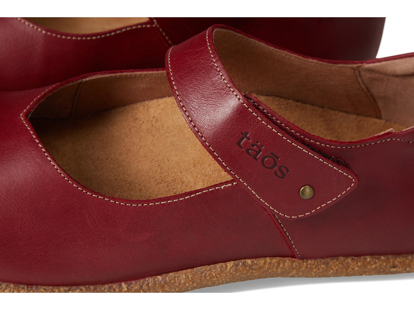 Taos Footwear Women's Ultimate Currant Flat 7-7.5 (M) US