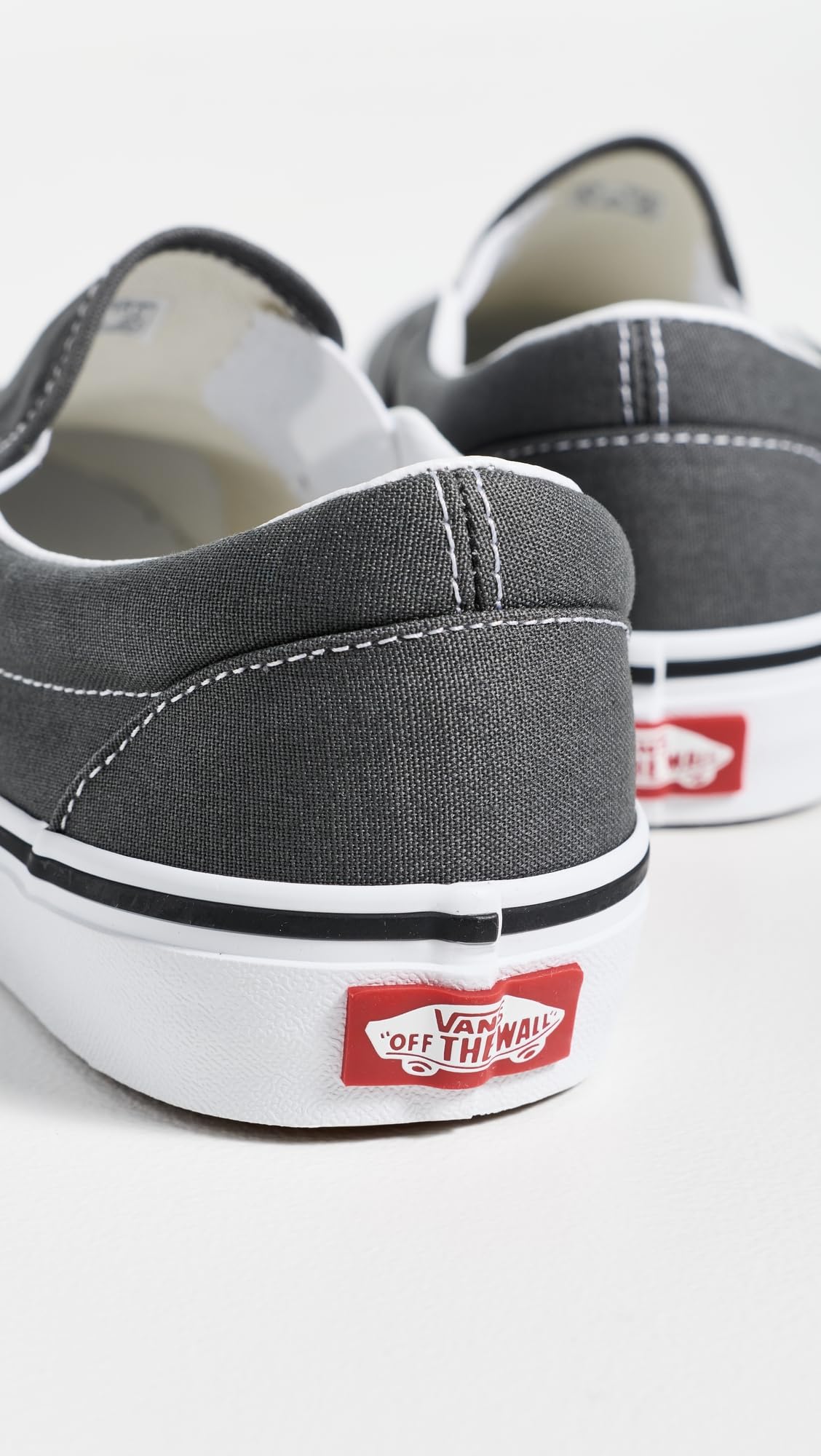 Vans U Classic Slip On Unisex Sneakers, Charcoal, 7.5 US Women/6 US Men