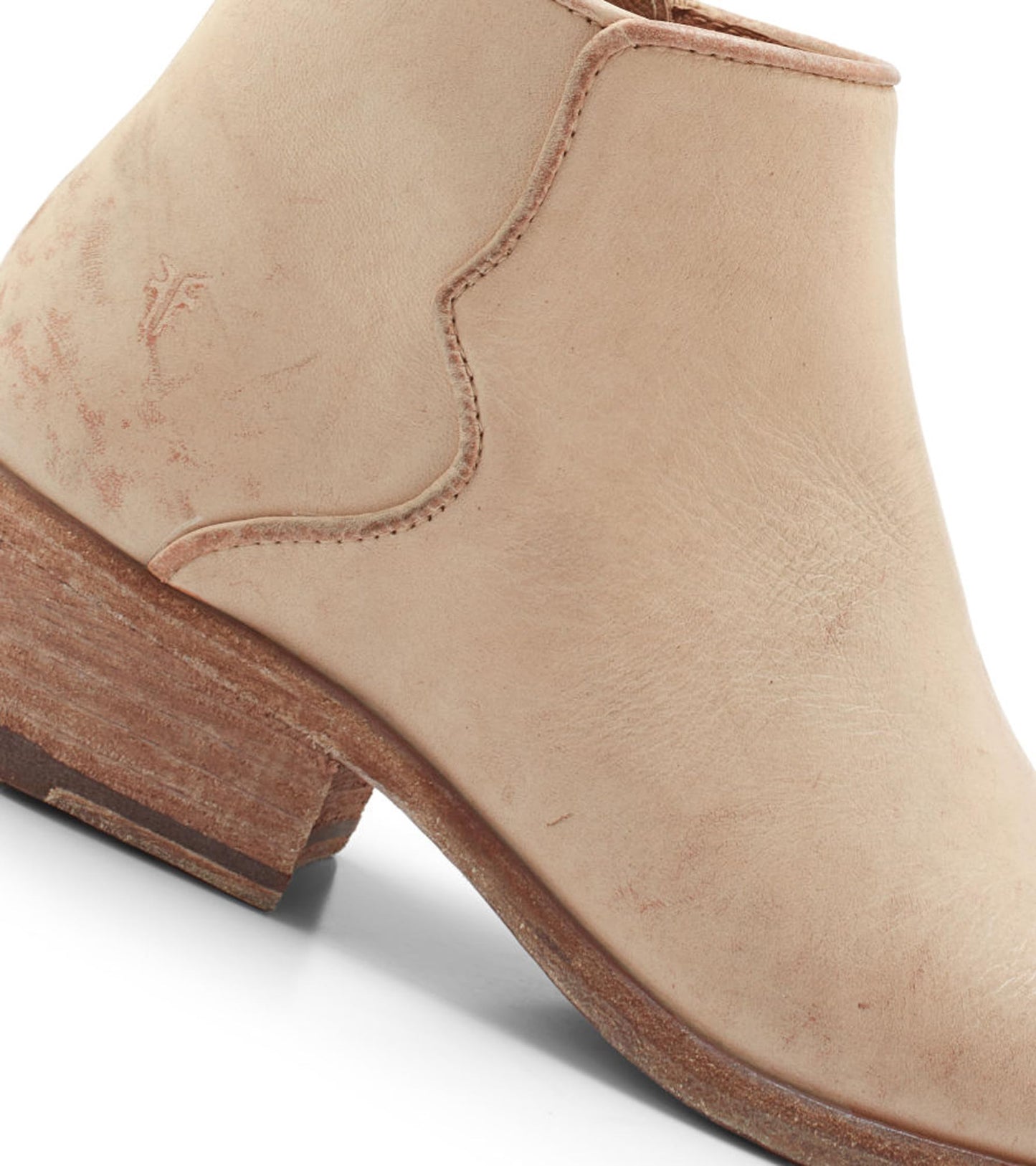 Frye Carson Piping Booties for Women Made from Soft Full-Grain Leather with Signature Western-Inspired Piping Detail and Supple Leather Lining – 4” Shaft Height, White - Toga - 8M