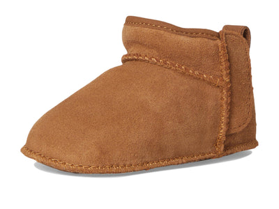 UGG Kids I Baby Classic Ultra Mini Bootie, Chestnut, 0/1