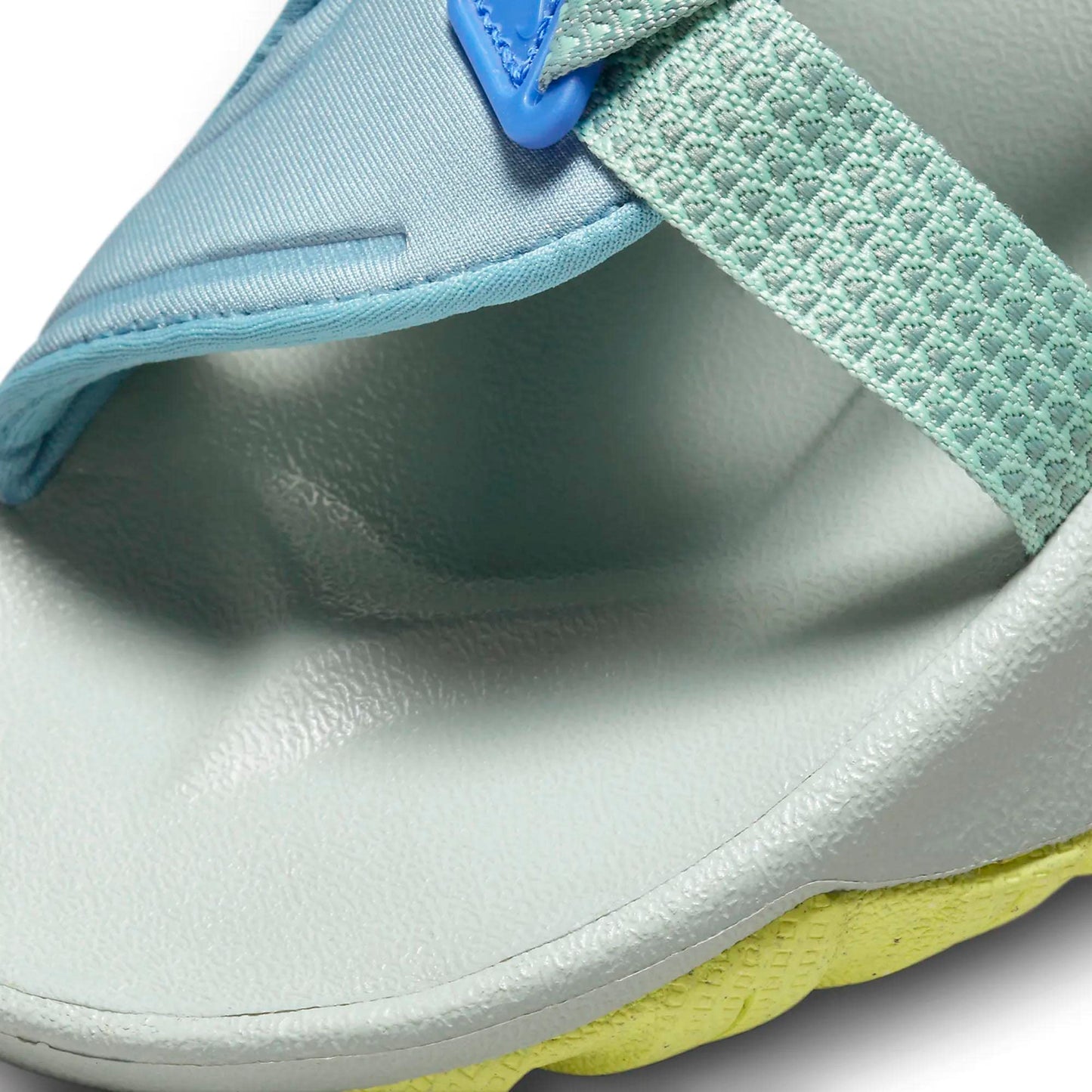 Nike Women's Oneonta Trail Sandal (Worn Blue/Dusty Sage/Mint Foam/Night Forest, us_footwear_size_system, adult, women, numeric, medium, numeric_6)